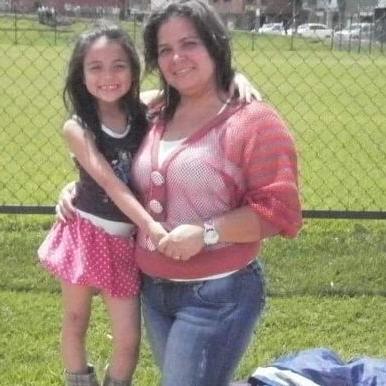 Profile Picture of Ruby Chaparro  Moren (@MorenRuby) on Twitter