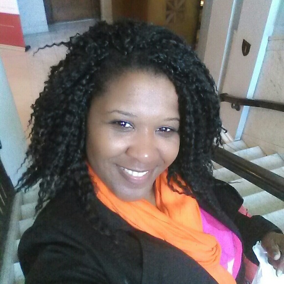 Marsha Springette - Poshmark Profile Picture of Marsha Springette (@msmarsha4) on Poshmark