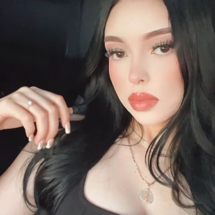 Profile Picture of Joanna Farias🦋🖤 (@joanna_farias10) on Tiktok