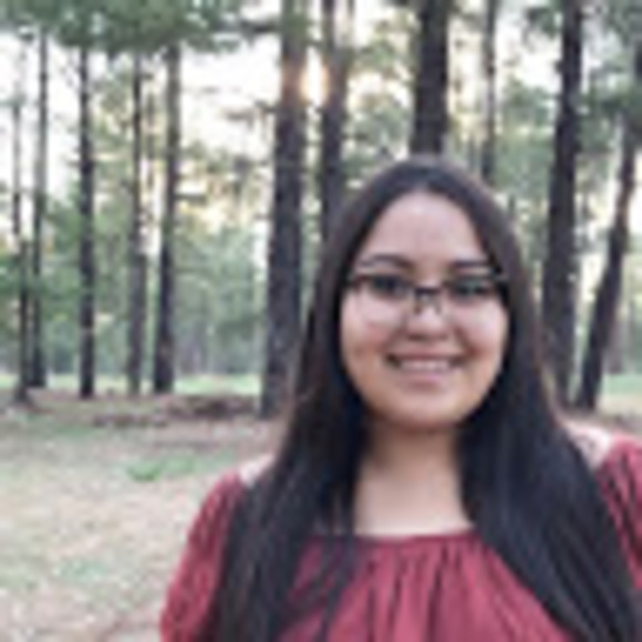 Profile Picture of Jasmine Tate (@jasminemtate) on Poshmark