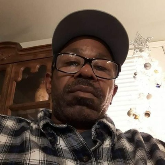 Profile Picture of James Foutch (@foutchjames394) on Poshmark