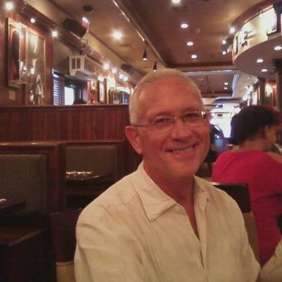 Profile Picture of James Traylor (@jrtraylor) on Twitter