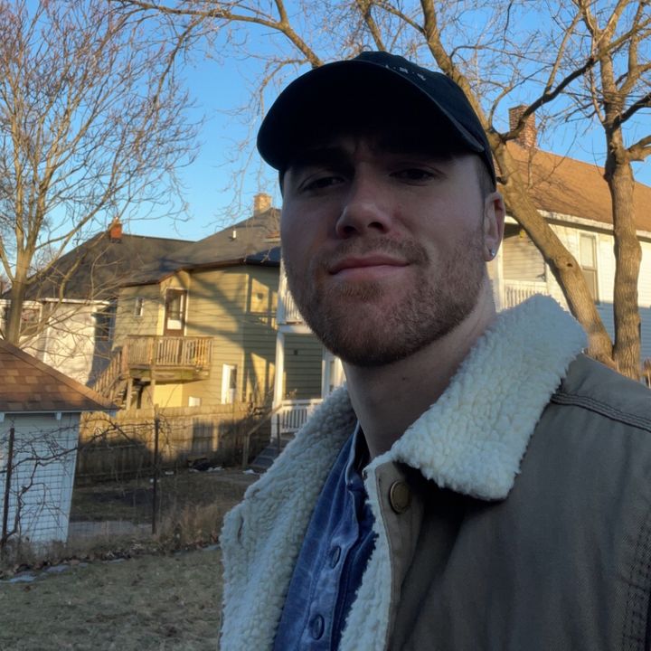 Profile Picture of   Michael Wojcik (@wojo_fit)... (@belowaveragemike) on Tiktok