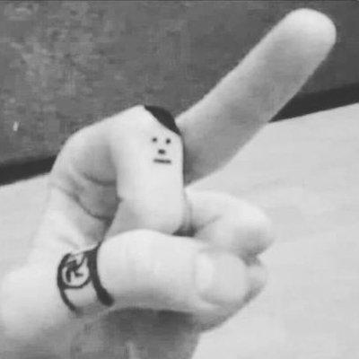 Profile Picture of Evan Thayer (@evanthayer11335) on Twitter