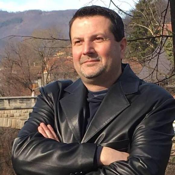 Profile Picture of Andrija Savicevic (@andrijas) on Poshmark