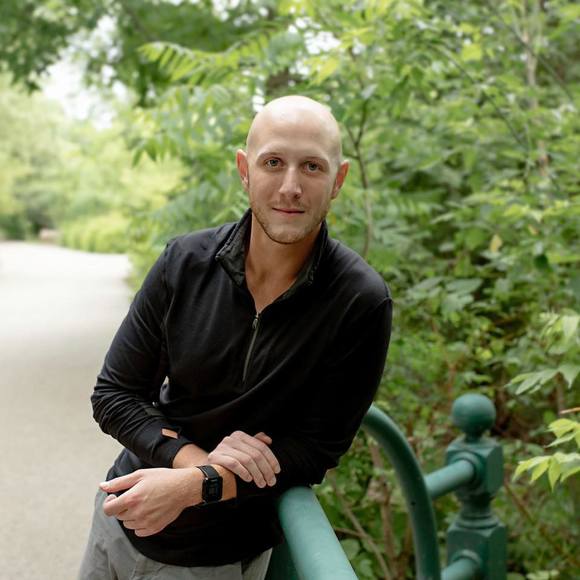 Profile Picture of Joey Galinsky (@joeyg_13) on Poshmark