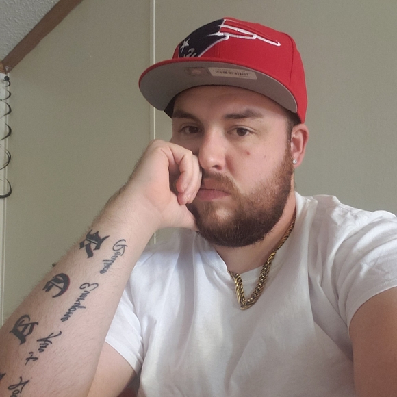 Profile Picture of Josh Mann (@845joshthemann) on Poshmark