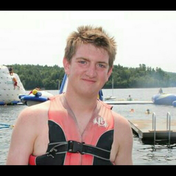 Profile Picture of Brendan Lynch (@blynch1326) on Poshmark