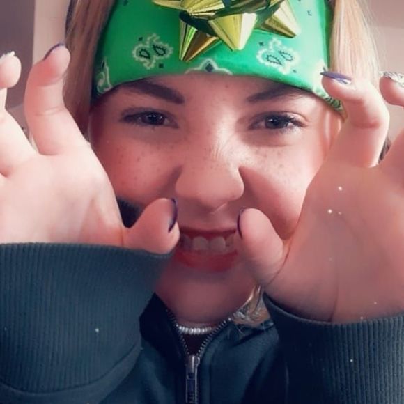 Profile Picture of Alexis Henson (@s8kterboi0) on Poshmark