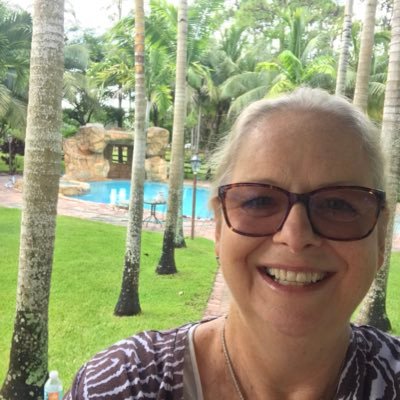 Profile Picture of Carol Cloud (@carol_cloud) on Twitter