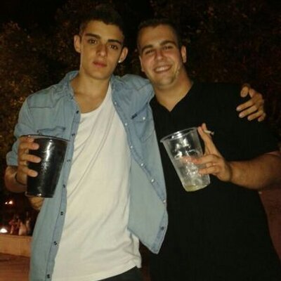 Profile Picture of Albert Moya (@amoya6494) on Twitter