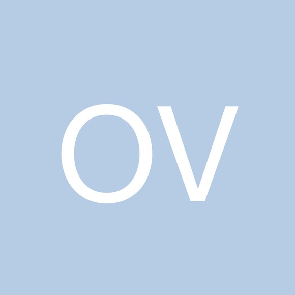 Profile Picture of Olesya Viktorova (@savochka) on Poshmark