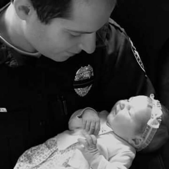 Profile Picture of Kevin Dale (@kevin_dale) on Poshmark