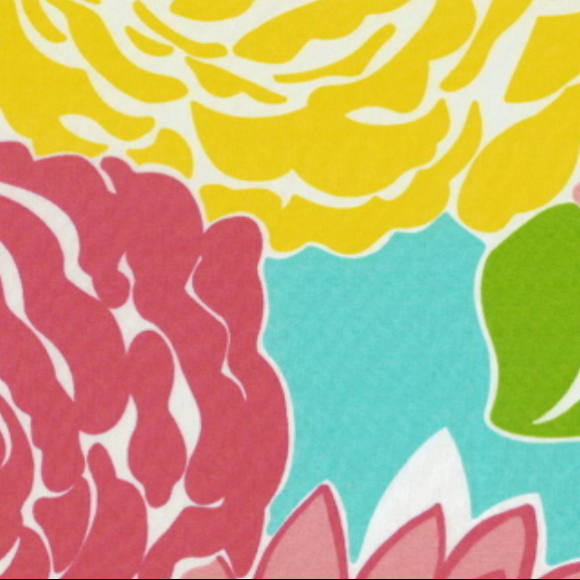 Lana Leneave - Poshmark Profile Picture of Lana Leneave (@lanaupton) on Poshmark