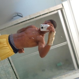 Profile Picture of Eugene Aaron Iii (@kid3vicious) on Myspace