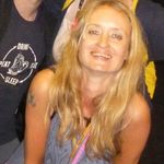 Profile Picture of Julia Thurston (@jules.thurston) on Instagram