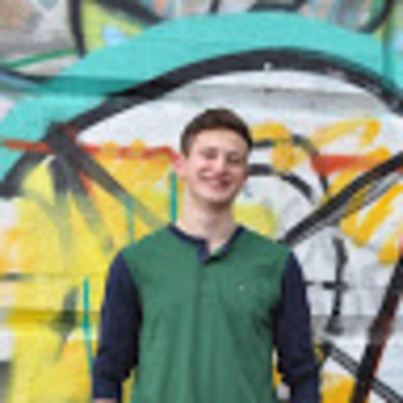 Profile Picture of Michael Lieberman (@michaelliebe790) on Poshmark