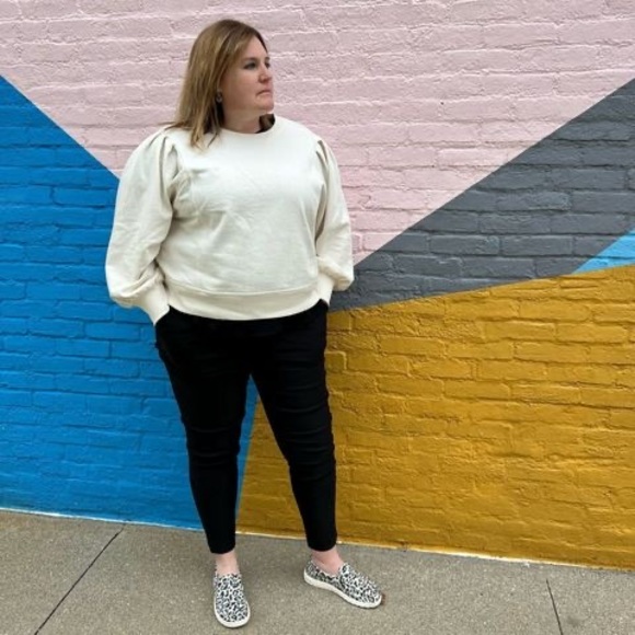 Profile Picture of Kylie Weichman (@kylieweichman) on Poshmark