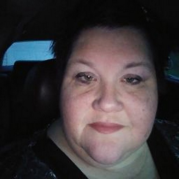 Profile Picture of Monika Templin (@monikatemplin) on Poshmark