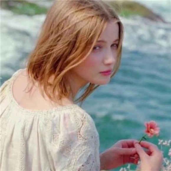 Profile Picture of Tharron Carr (@kelsieryforrest) on Poshmark