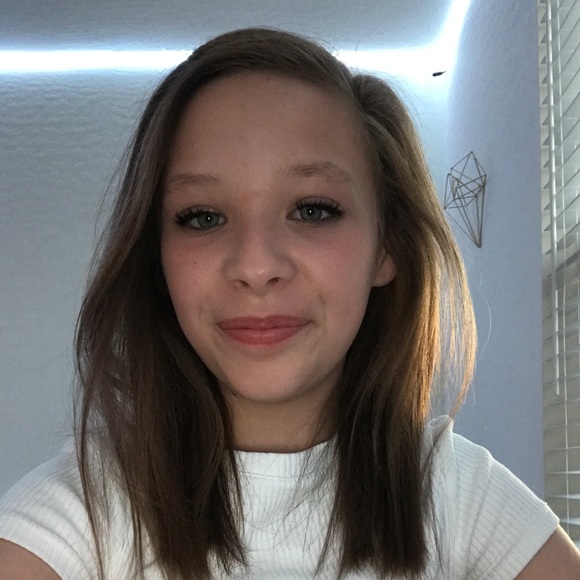 Profile Picture of Teagan Dewilde (@teaganmariah07) on Poshmark
