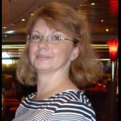 Profile Picture of Claudia Neumann (@ClaudiaNeuman15) on Twitter