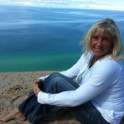 Profile Photo of Lynn Breeden (@plynnie) on Twitter