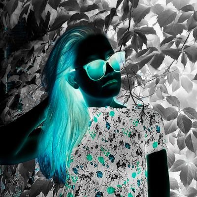 Profile Picture of Lazily Keen (@Anyu_Angel) on Twitter