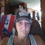 Profile Picture of Renee Farley (@renee.teuscher) on Instagram