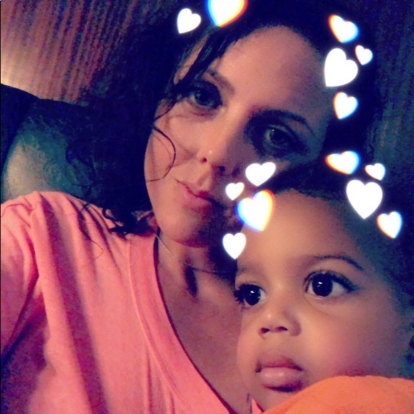 Profile Picture of Dominique Batie (@dbatie86) on Poshmark