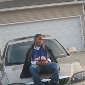 Profile Picture of Dante Singleton (@dantealonzo11) on Myspace
