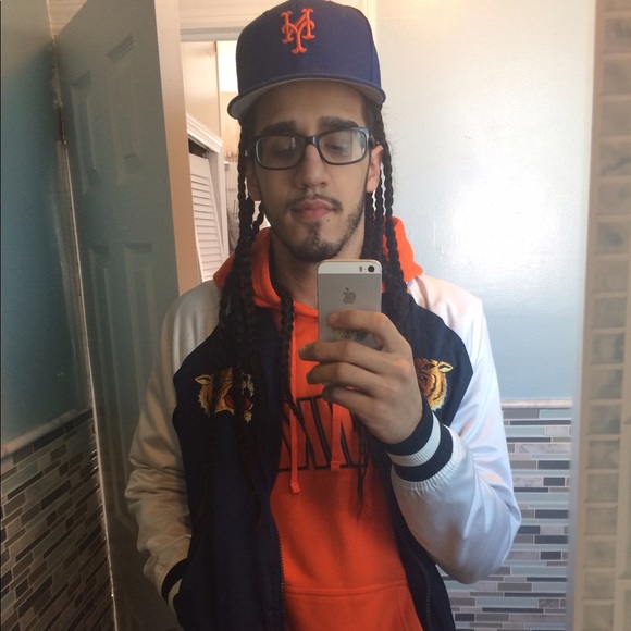 Profile Picture of Jacob Padilla (@jacob163) on Poshmark
