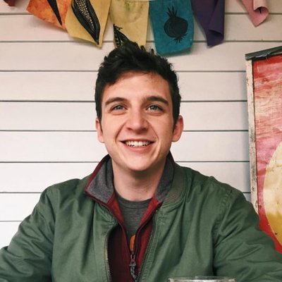 Profile Picture of David (guy Who Sits On Porch) (@david_allan_tw) on Twitter