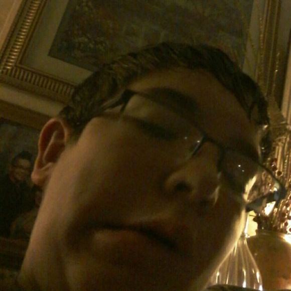 Profile Picture of Greg Parrish (@glpglpswisher) on Poshmark