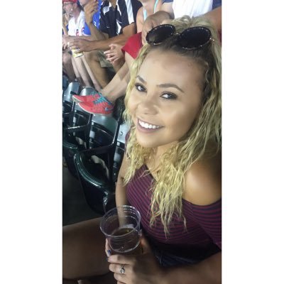 Profile Picture of Dominique Coleman (@dominiquejcole) on Twitter
