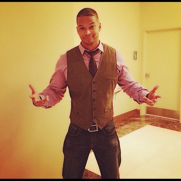 Profile Picture of Jeff Henry (@jeffhenry81) on Poshmark