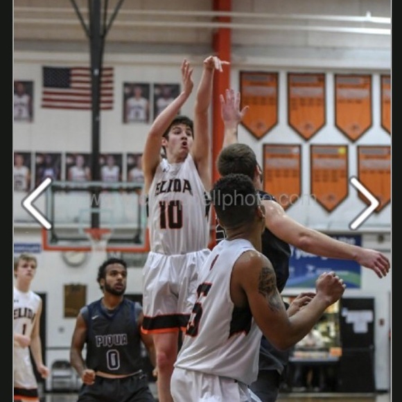 Profile Picture of Max Parker (@maxyp2019) on Poshmark