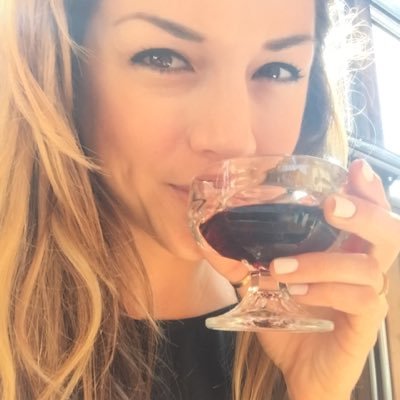 Profile Picture of Cherrie Jones (@CherrieDaska) on Twitter