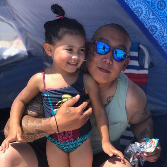 Profile Picture of Jonathan Lee (@jjlee1981) on Poshmark