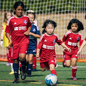 Profile Picture of Cindy Huang (@Lynn1804) on Youtube