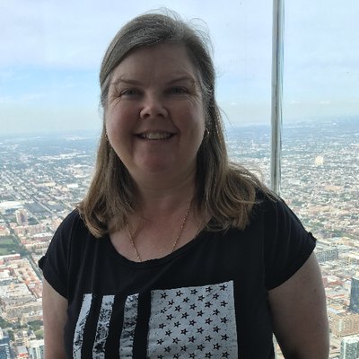 Profile Picture of Michelle Roach (@Tesse) on Twitter