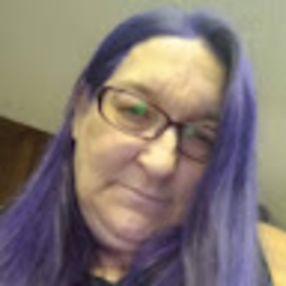 Profile Picture of Ann Campolito (@anncamp58) on Poshmark