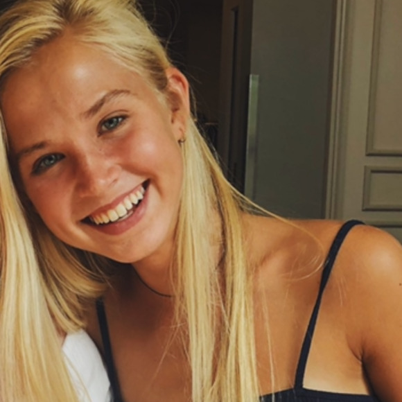 Profile Picture of Jaime Petronis (@jlpetronis) on Poshmark