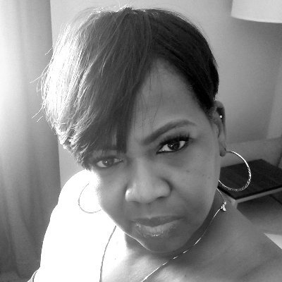 Profile Picture of Cassandra McKnight (@cass_mcknight) on Twitter