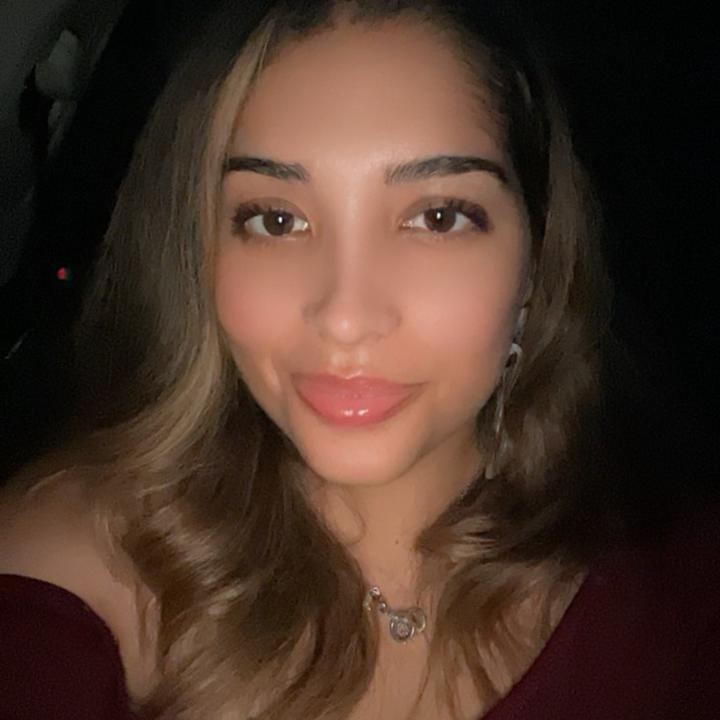 Profile Picture of Andrea Kahn (@@andreakahn1) on Tiktok