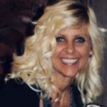 Profile Picture of Shelly Troyer (@s.a.a.m.b) on Instagram