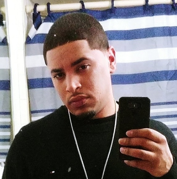 Profile Picture of Danny Santos (@dwballz11) on Poshmark