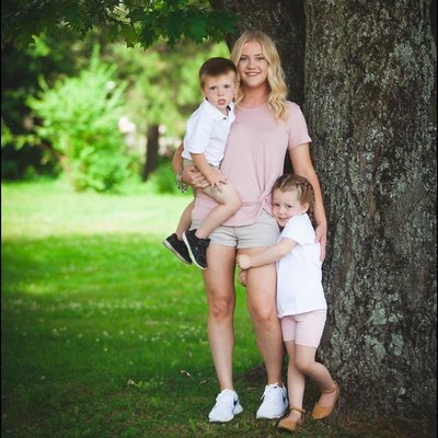 Profile Picture of Taylor Roach (@taylordawnnn) on Twitter