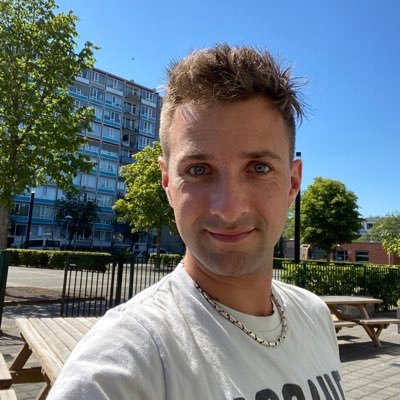 Profile Picture of Justin Van Riel (@justinvanriel) on Twitter