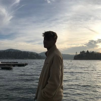 Profile Picture of Ryan Larson (@_ryanlarson_) on Twitter